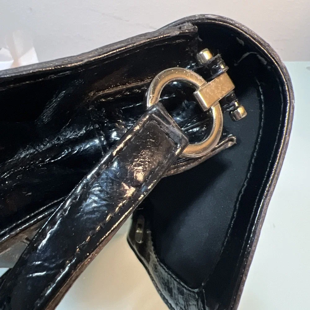 Liz Claiborne Black Patent Leather Flap Shoulder Bag Classic Evening Purse‎